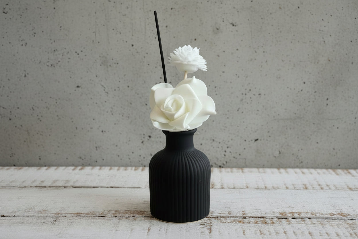 Small Vase Diffuser