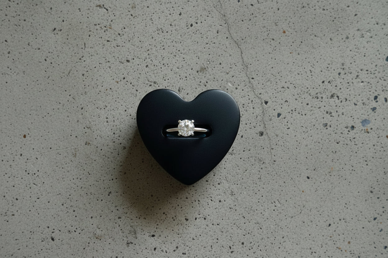 Silent Devotion - Ring Holder Set(6)