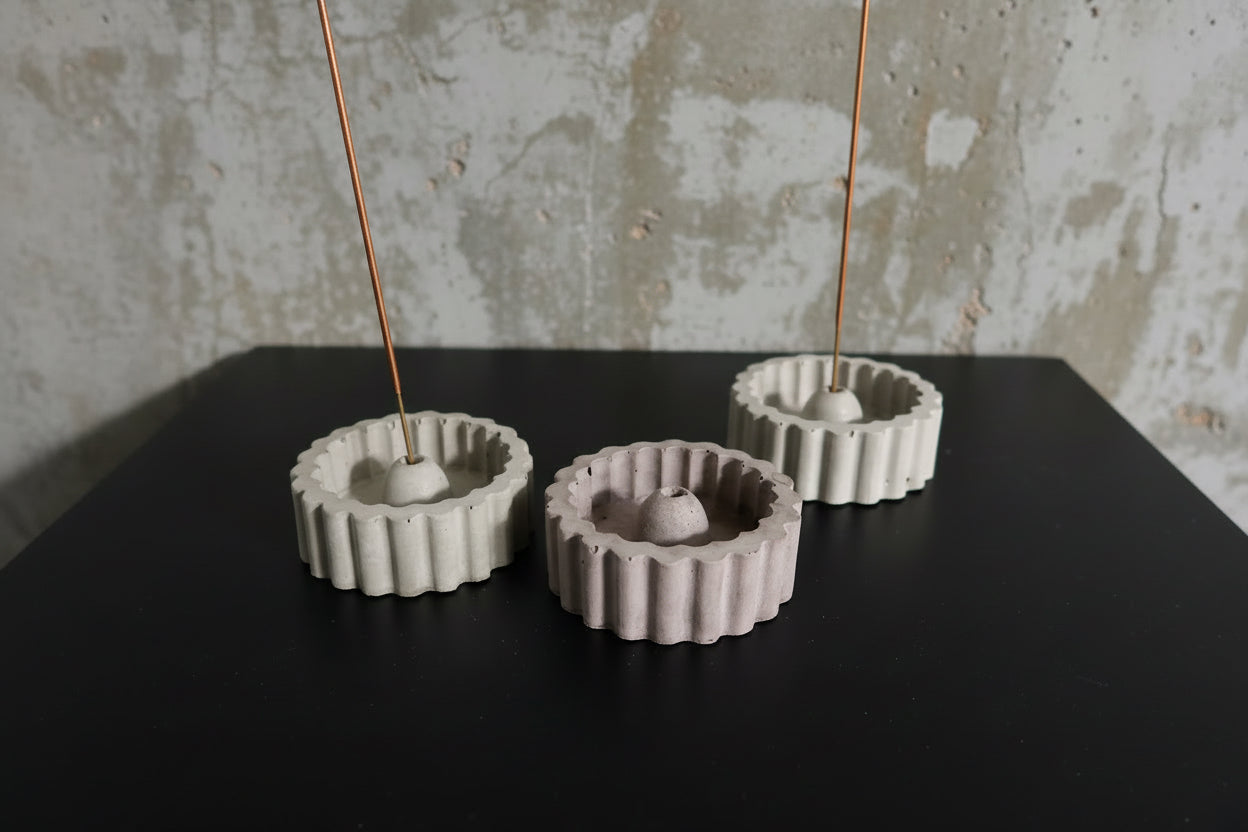 Ash Eclipse -Incense Holder