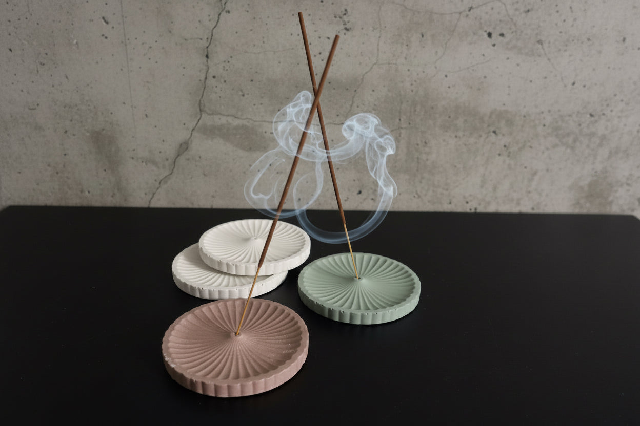 Ivory Halo -Incense Holder