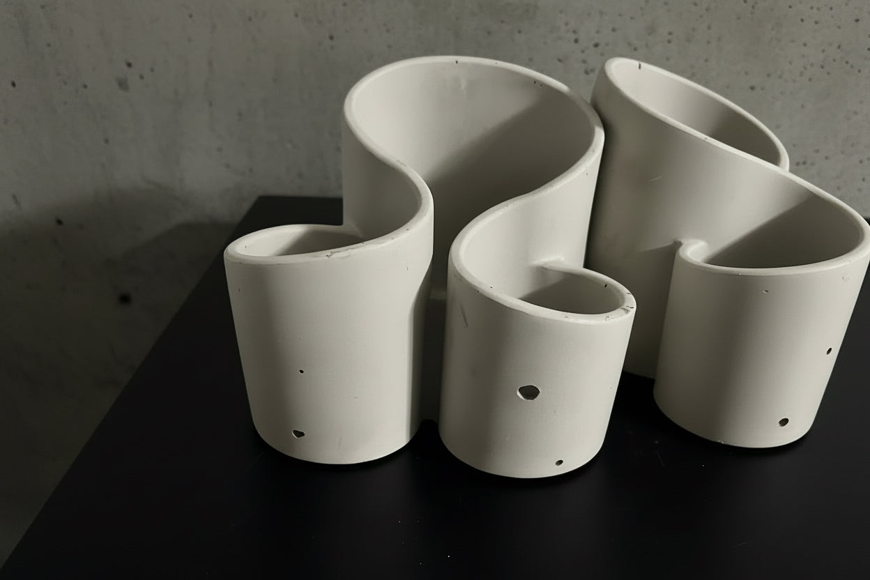 Silk Silhouette - Organizer