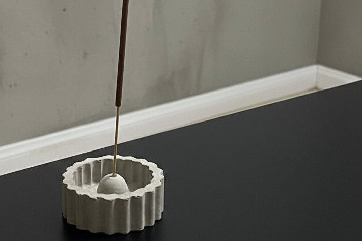 Ash Eclipse -Incense Holder