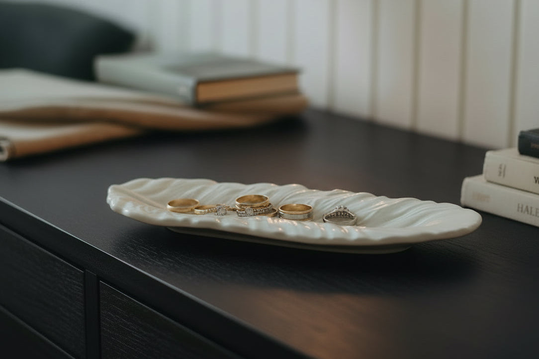 Feather Tray
