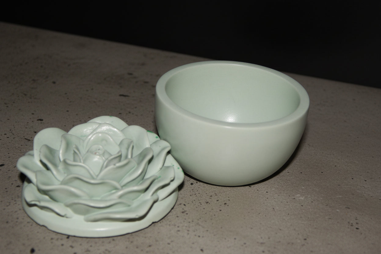 Elegant Silence -Jar