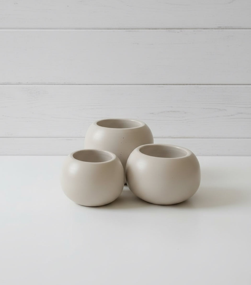 Round Vessel (Set of 3)