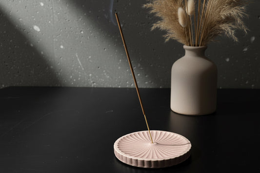 Ivory Halo -Incense Holder