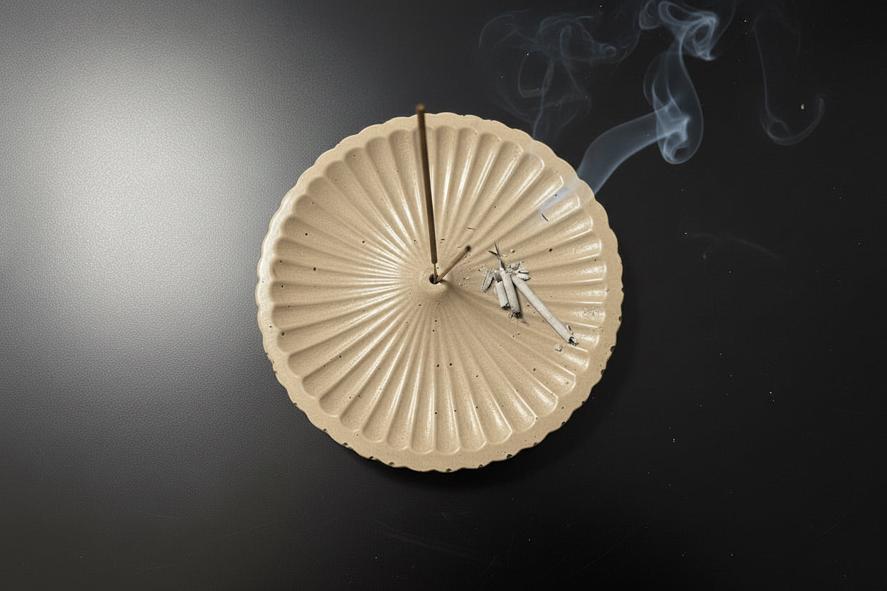 Ivory Halo -Incense Holder